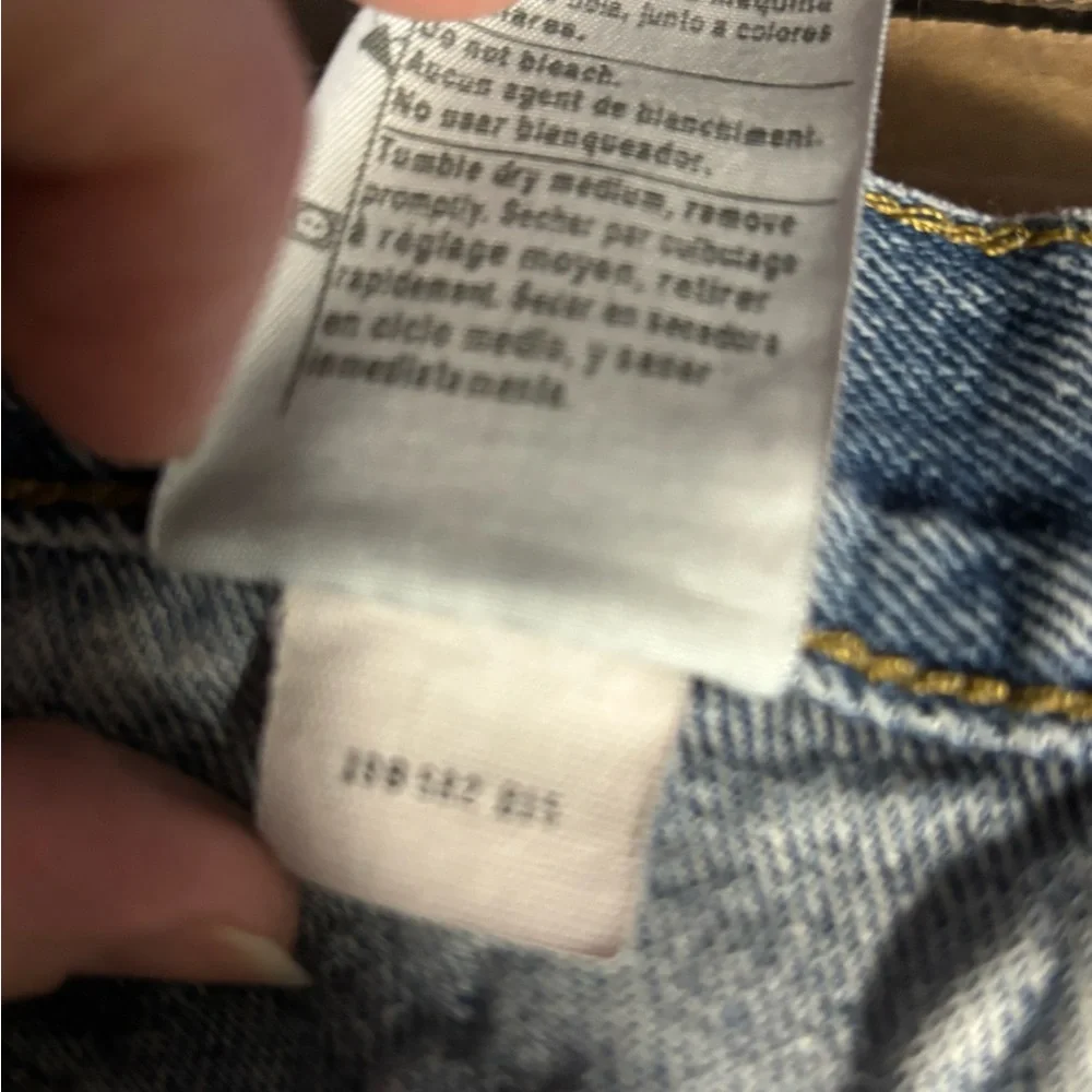 Carhartt Men's Light Blue Relaxed Jeans - Picture 14 of 14
